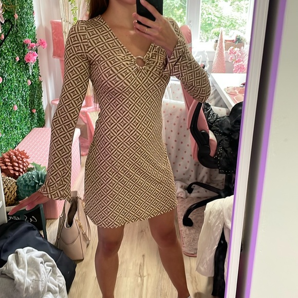 Ardene Long Sleeved Flare Dress - Retro Patterned Print (Brown/Cream) Size XS - Picture 6 of 6